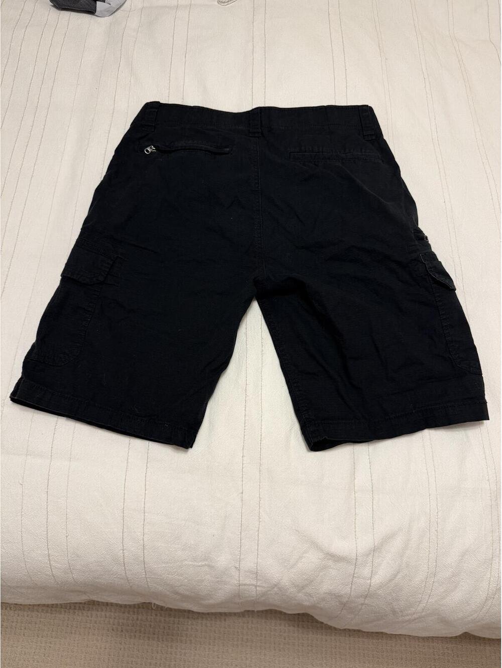 WearFirst Black Cargo Shorts Men's Size 32 Ripstop Cotton Stretch - Picture 2 of 6